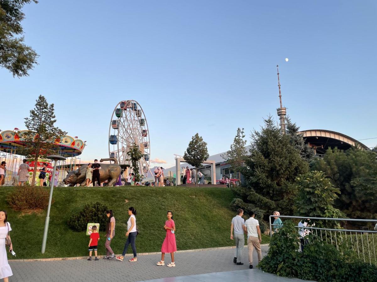 Апартаменты #3 Almaty Exterior photo